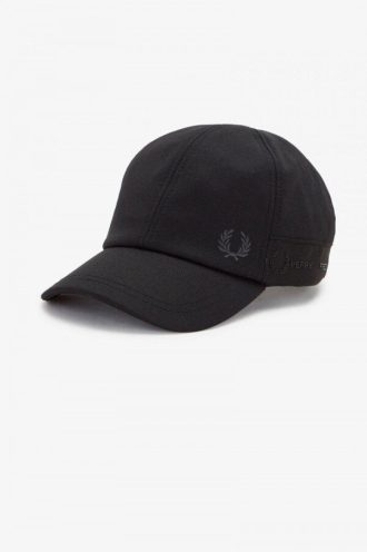 Bonnets en tricot à ruban ton sur ton