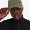 Chapeaux piqués classiques Fred Perry