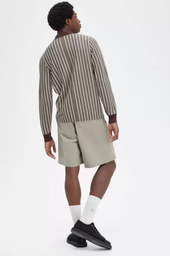 Chemise homme en maille à fines rayures