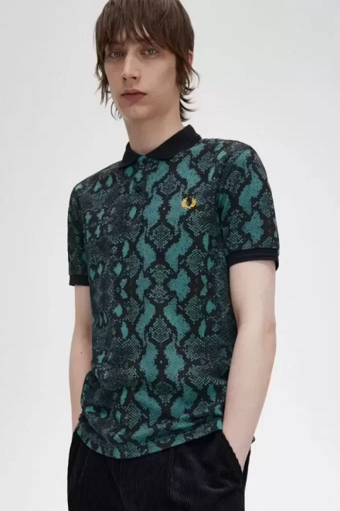 Chemise homme à imprimé serpent