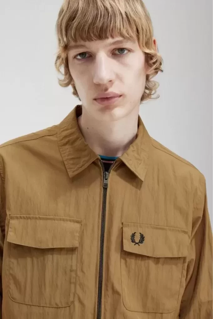Chemise légère zippée pour homme
