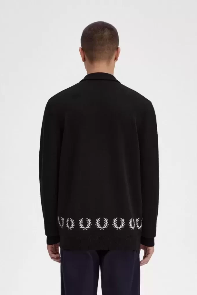 Chemise tricotée pour homme avec bordure en couronne de laurier