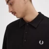 Chemise tricotée pour homme avec bordure en couronne de laurier