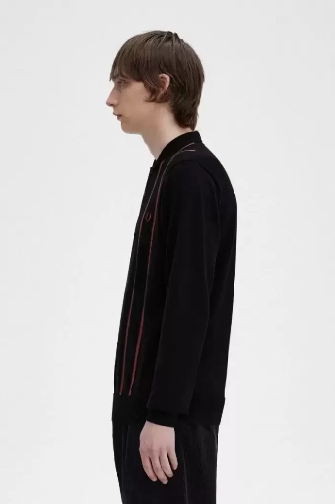 Chemise tricotée à rayures verticales pour homme
