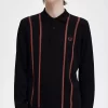 Chemise tricotée à rayures verticales pour homme