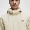 Parka courte rembourrée pour homme
