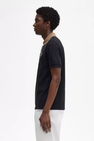 Polo homme à col contrasté