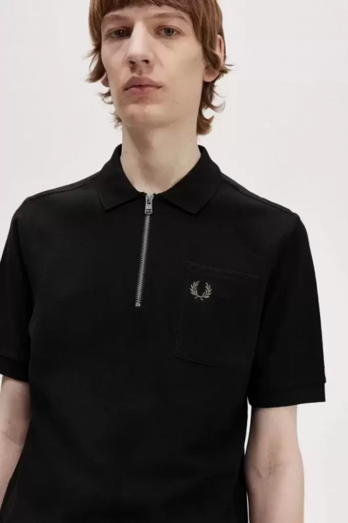 Polo texturé à col zippé pour homme