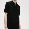 Polo texturé à col zippé pour homme