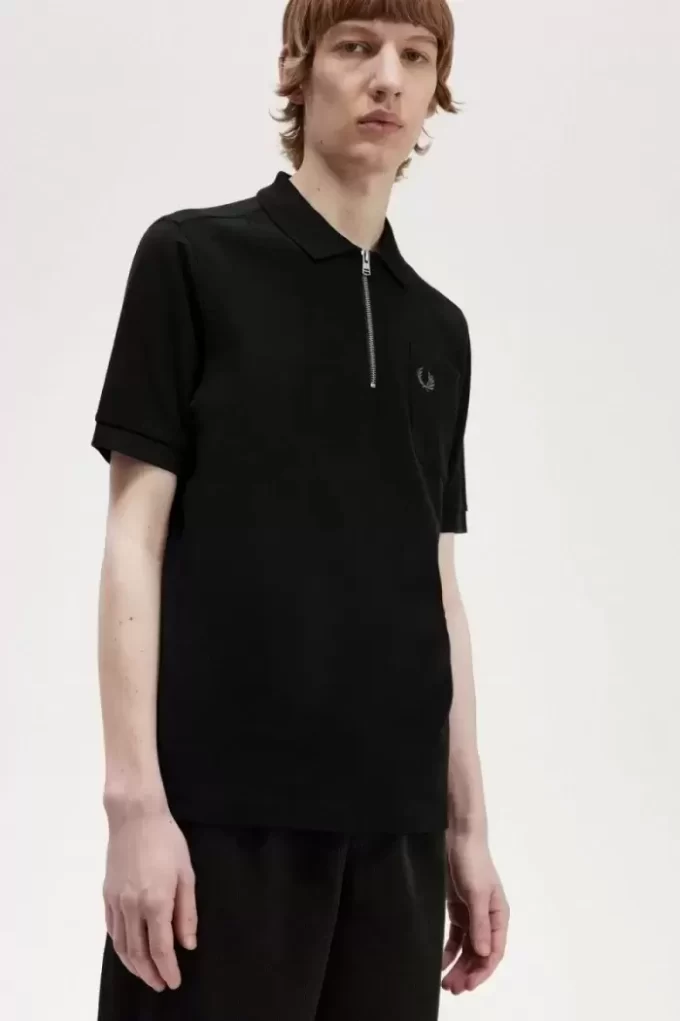 Polo texturé à col zippé pour homme