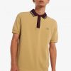 Polos à col tricoté