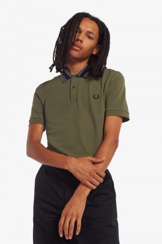 Polos à rayures médailles