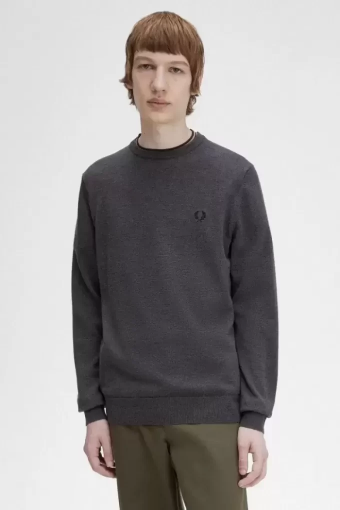 Pull classique à col ras du cou pour homme