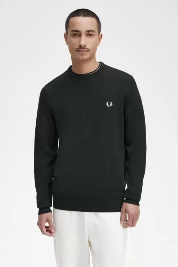 Pull classique à col ras du cou pour homme