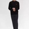 Pull classique à col ras du cou pour homme