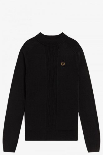 Pull en maille à détails côtelés