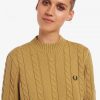 Pull en maille torsadée à manches courtes