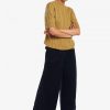 Pull en maille torsadée à manches courtes