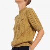 Pull en maille torsadée à manches courtes