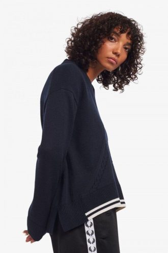 Pull en maille torsadée à ourlet fendu