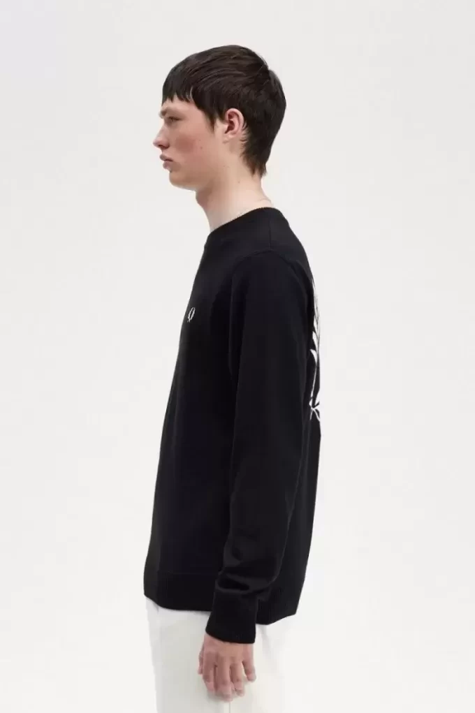 Pull homme à motif couronne de laurier graphique