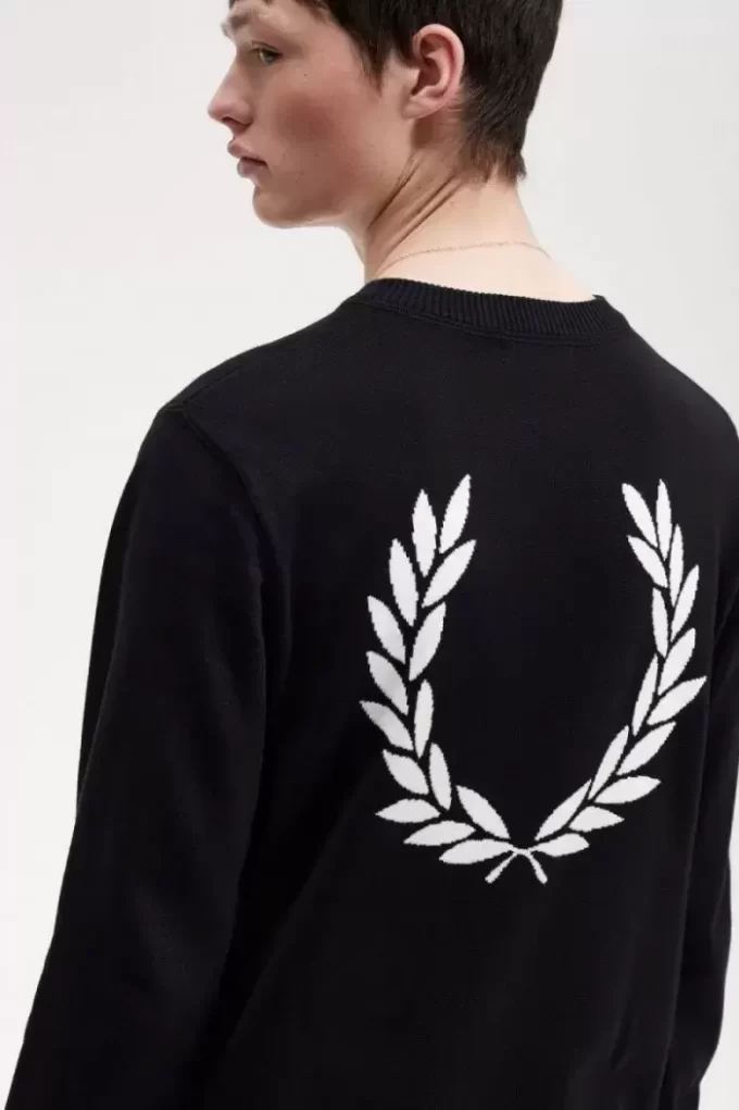 Pull homme à motif couronne de laurier graphique