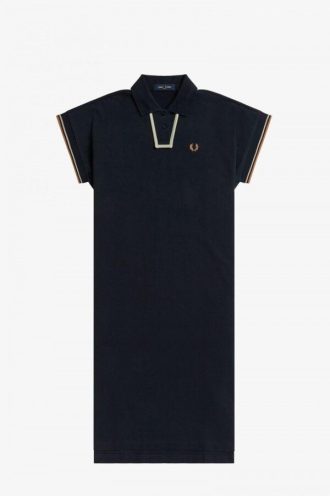 Robe en piqué avec détails intérieurs
