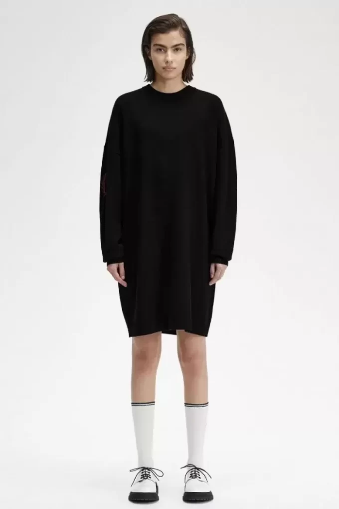 Robe en tricot pour femme avec couronne de laurier