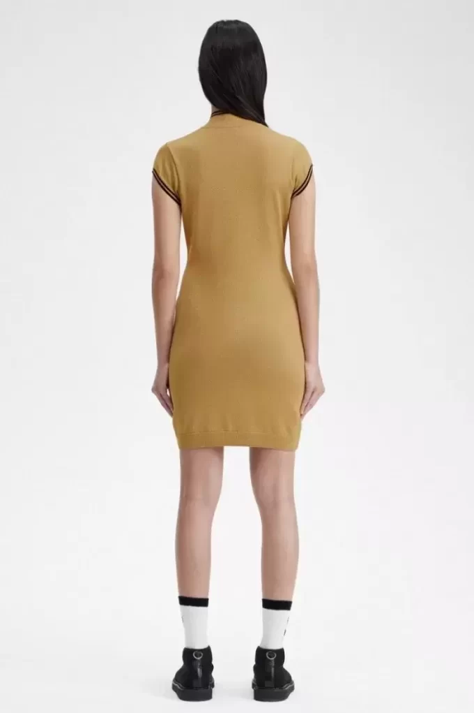 Robe femme en maille métallisée 1964
