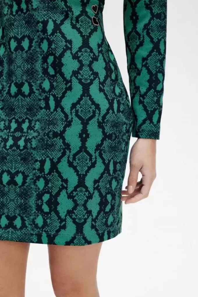 Robe femme à épaules dénudées et imprimé serpent
