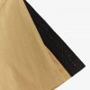 Robe à manches à empiècements en ruban adhésif