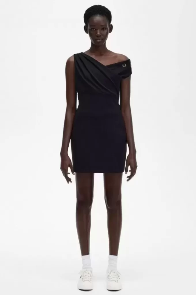 Robe à épaules dénudées pour femme