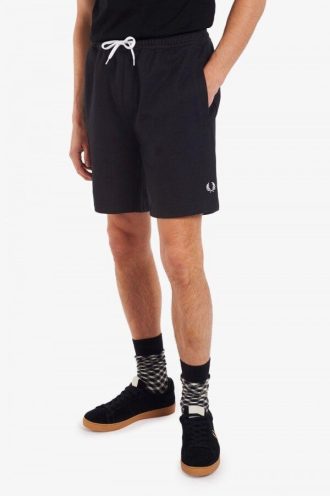 Short en tricot inversé