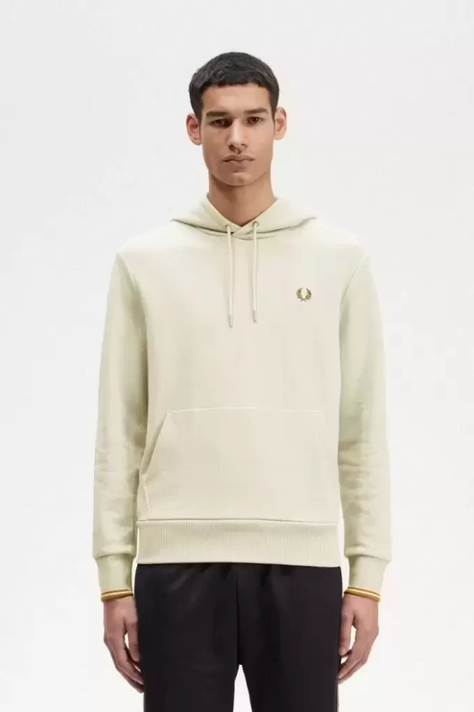 Sweats à capuche à pointes pour hommes