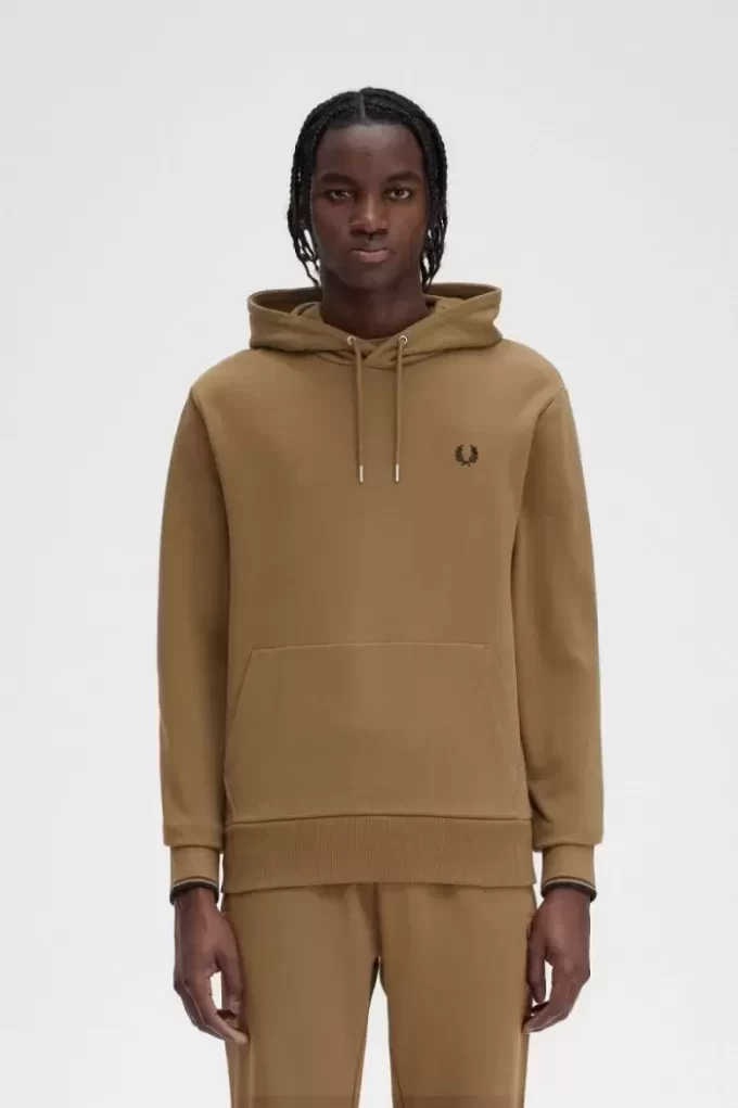 Sweats à capuche à pointes pour hommes