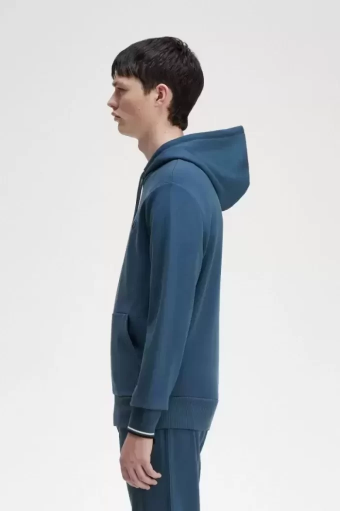 Sweats à capuche à pointes pour hommes