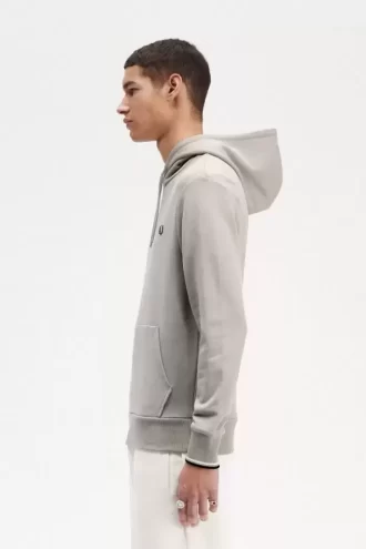 Sweats à capuche à pointes pour hommes