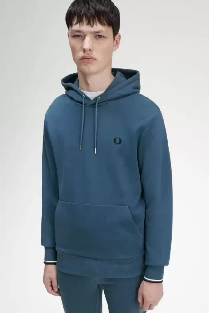 Sweats à capuche à pointes pour hommes
