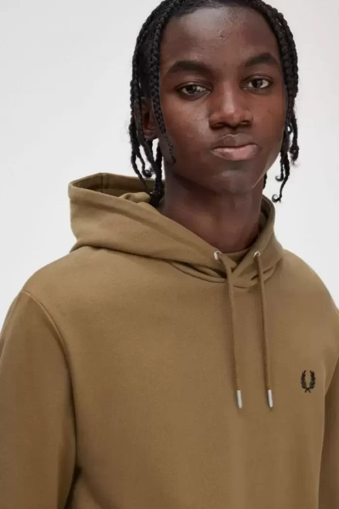 Sweats à capuche à pointes pour hommes