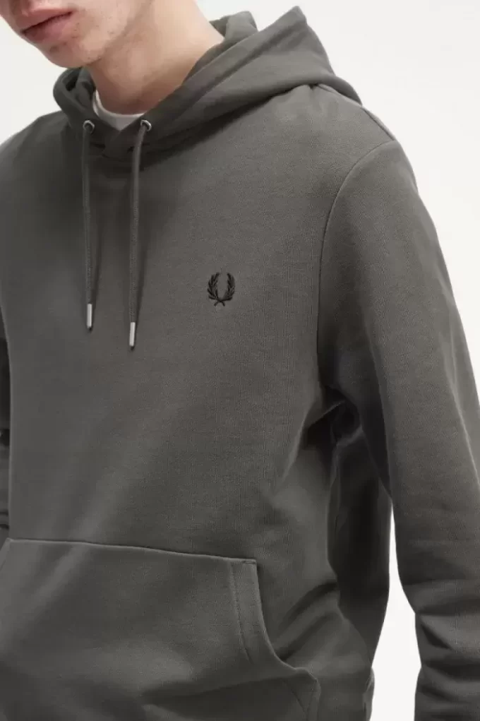 Sweats à capuche à pointes pour hommes