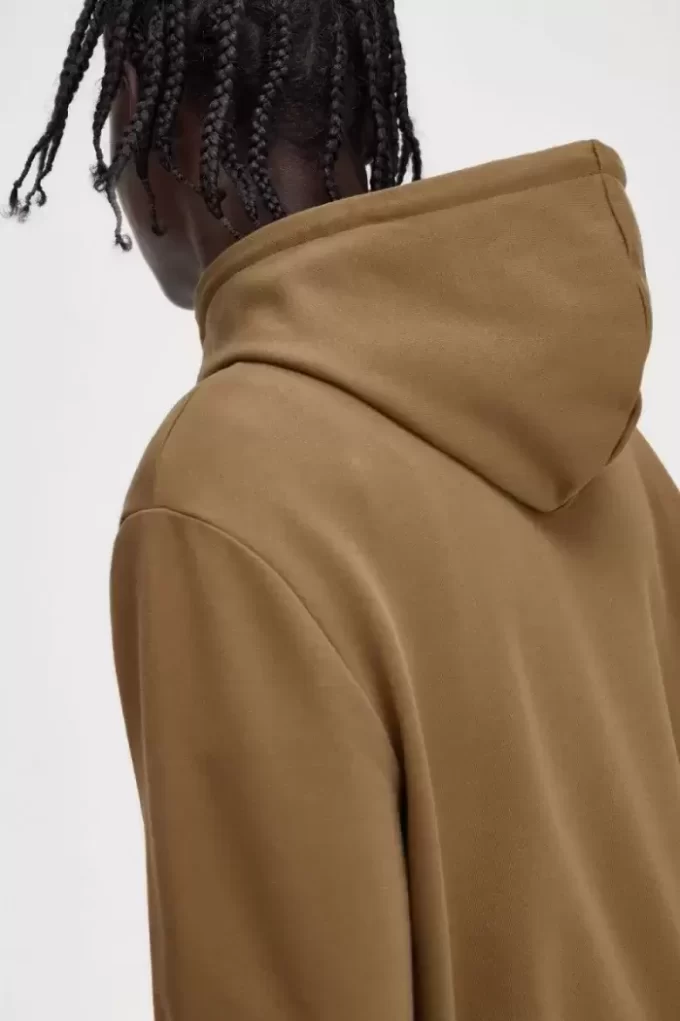 Sweats à capuche à pointes pour hommes