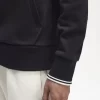 Sweats à capuche à pointes pour hommes