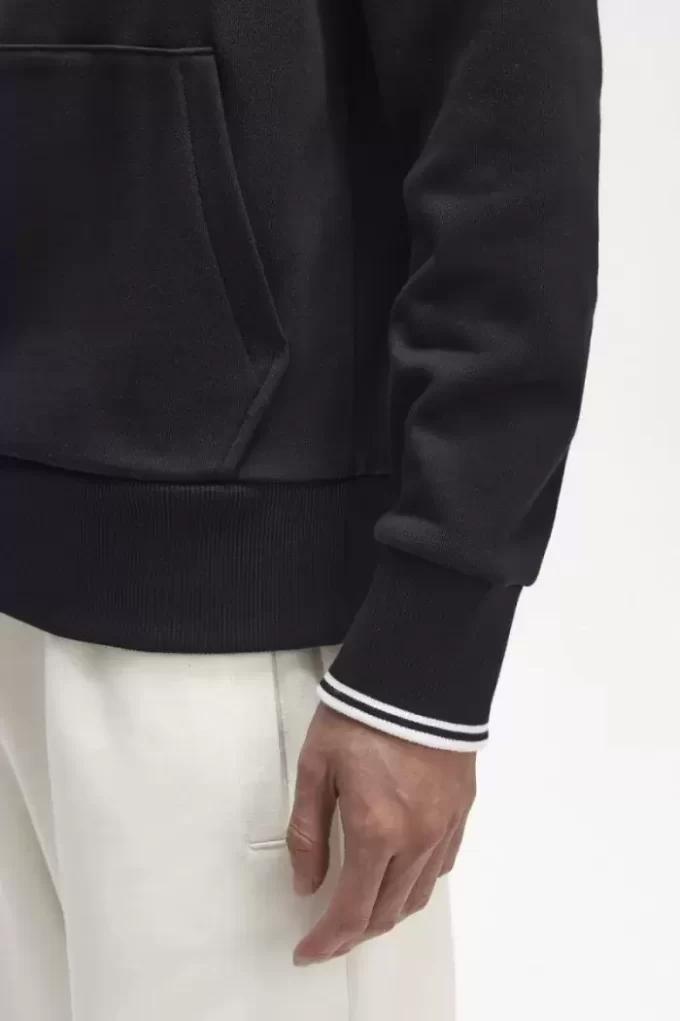 Sweats à capuche à pointes pour hommes