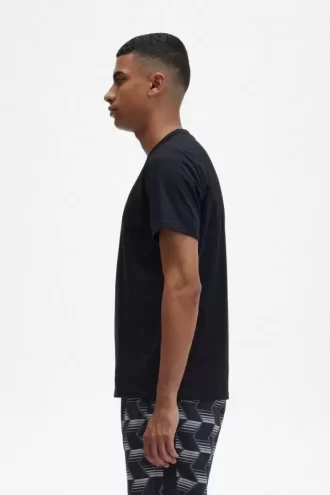T-shirt brodé pour homme