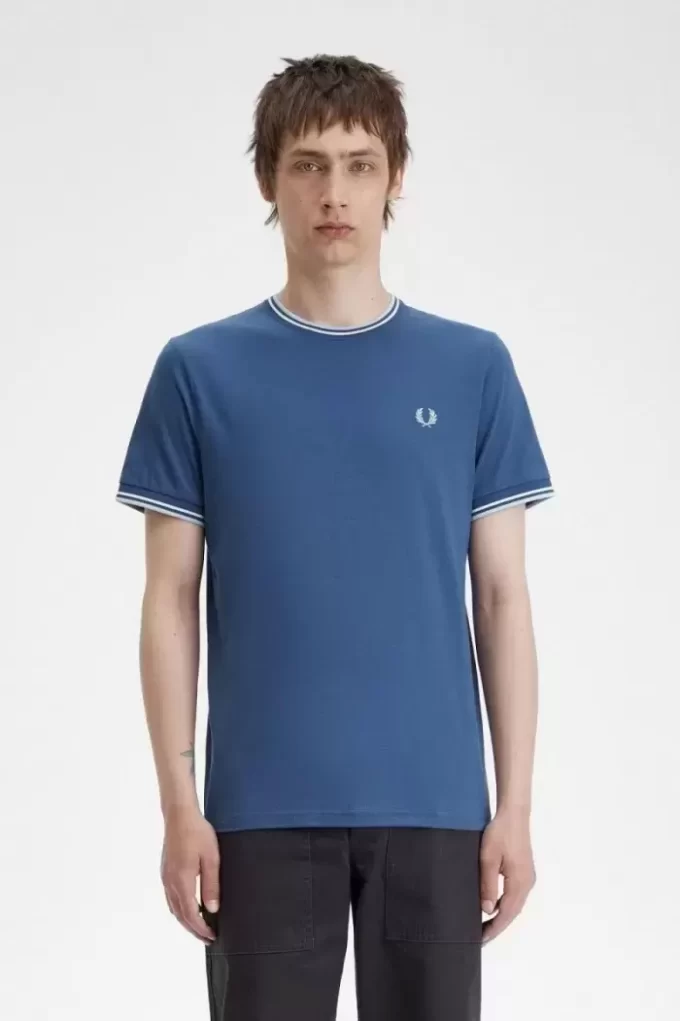 T-shirt à double pointe pour homme