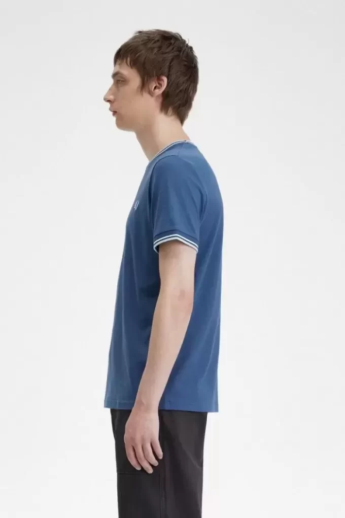 T-shirt à double pointe pour homme