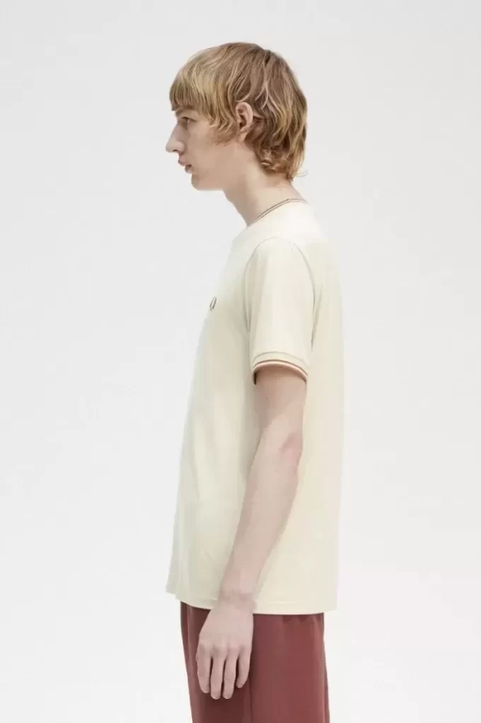 T-shirt à double pointe pour homme