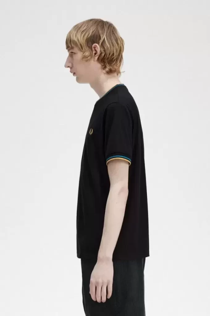 T-shirt à double pointe pour homme