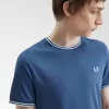 T-shirt à double pointe pour homme