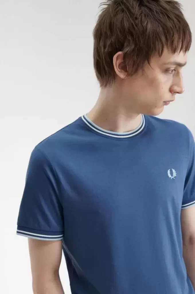 T-shirt à double pointe pour homme